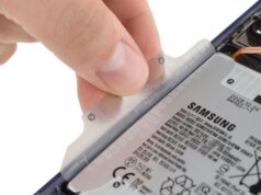 O Samsung Galaxy S26 Ultra é incrível, até que você precise consertá-lo