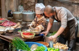 Drama familiar vietnamita ‘Scent of Pho’ estreia no cinema internacional com 3.388 filmes e revela trailer (EXCLUSIVO)