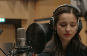 Olivia Rodrigo, Cameron Winter, Wet Leg e mais revelam novas músicas na compilação beneficente Stellar ‘Help (2)’ do War Child: análise do álbum