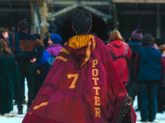 Análise inicial de “Harry Potter”: Feiticeiro usa capa da Grifinória em imagem da série da HBO