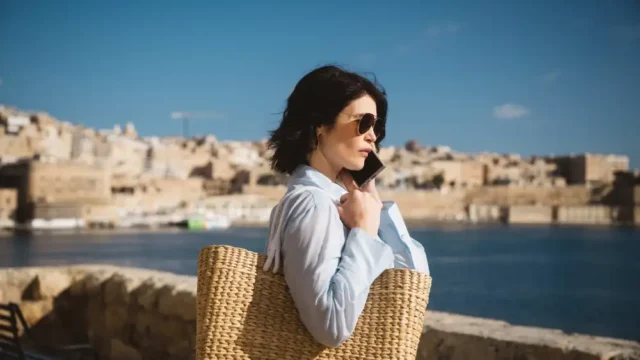 Secret_Service_S01_First_Look_Image_Gemma-Arterton-as-Kate-c-Potboiler-Productions-All3Media-Interna.webp