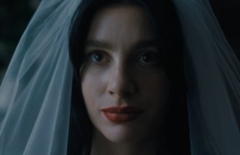A série de terror sobre casamento da Netflix ‘Algo muito ruim vai acontecer’ tem um grande gancho, mas demora muito para chegar lá: crítica de TV