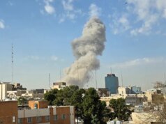 Associação de Cineastas Independentes Iranianos apoia ataques dos EUA e de Israel no Irã que mataram o líder supremo Ali Khamenei