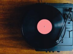 Receitas recordes globais crescem para US$ 31,7 bilhões no décimo primeiro ano de ganhos