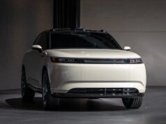 Sony pisa no freio em carros elétricos com recursos integrados do PlayStation