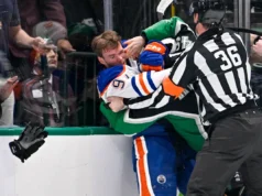 Connor McDavid surpreende as redes sociais após dar socos em luta contra estrelas: ‘Eu respeito a paixão, a raiva’