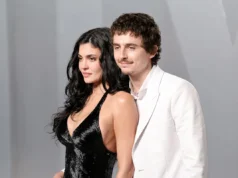 Timothée Chalamet realmente caiu na escada do Oscar?