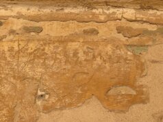 Graffiti de 2.000 anos em tumbas egípcias revela uma fonte inesperada de turistas antigos