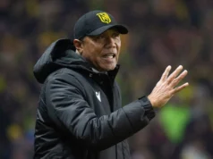 Kombouaré começou com vitória no novo clube, na vitória do Paris FC sobre o Nice. Marselha recebe o rival Lyon