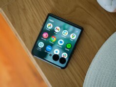 O Razr Ultra da Motorola tem um desconto de US $ 500 antes da promoção de primavera da Amazon