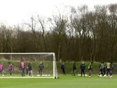 Oficial: Silvino Louro, ex-técnico do Man United, falece