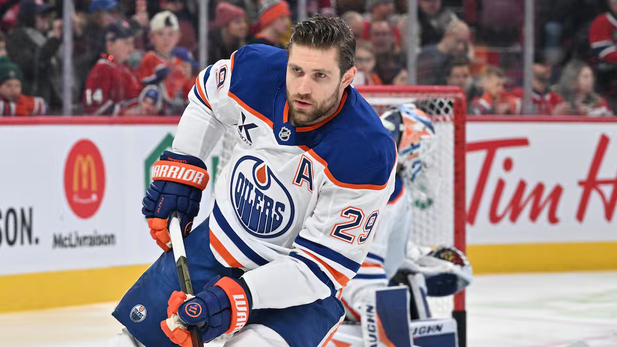 Leon Draisaitl é abençoado antes de atingir um patamar impressionante