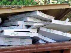 Achei que esses recipientes para viagem fossem recicláveis. Um especialista explica por que eles não são