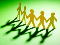 5 maneiras de expandir seus negócios com IA – sem deixar os funcionários para trás