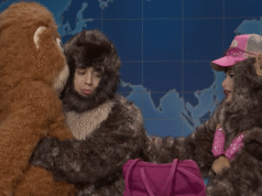 Punch the monkey aparece no SNL Weekend Update