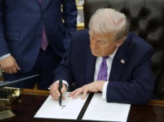 Os últimos anúncios de IA de Trump: Tech Corps, custos de data center, guerra moderna