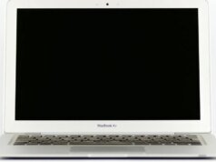 Precisa de um laptop leve? Este MacBook Air custa menos que um iPad.