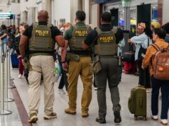 Agentes federais de imigração filmados fazendo prisões em aeroportos enquanto Trump liga para o ICE para aliviar atrasos nas linhas de segurança