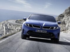 BMW i3 é um sedã elétrico com enorme alcance e carregamento super rápido