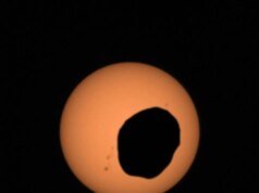 Micróbios viajantes espaciais? Um experimento incomum chocou os céticos.