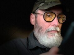 Monitorei meu cortisol em casa para ver se os óculos de luz azul realmente funcionam – aqui estão os resultados do meu teste