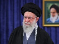 A morte chega a Khamenei