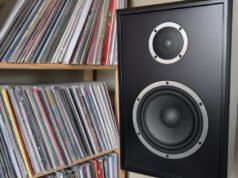 Esses alto-falantes de estilo retrô deram nova vida à minha biblioteca de áudio – e têm uma ótima aparência