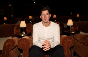 Lee Knight assina com a United Agents & TFC Management: o cineasta indicado ao Oscar está desenvolvendo o longa-metragem ‘A Friend Of Dorothy’