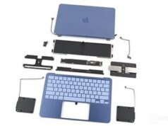iFixit Teardown: MacBook Neo tem bateria para Mac mais acessível em mais de uma década