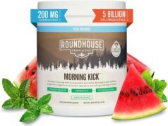 Chuck Norris fundou silenciosamente uma marca de bem-estar em 2022 para ‘ajudar as pessoas a alcançar seu desempenho máximo’