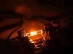 Cientistas acabaram de usar alguns dos piores produtos químicos da Terra para produzir lítio para baterias