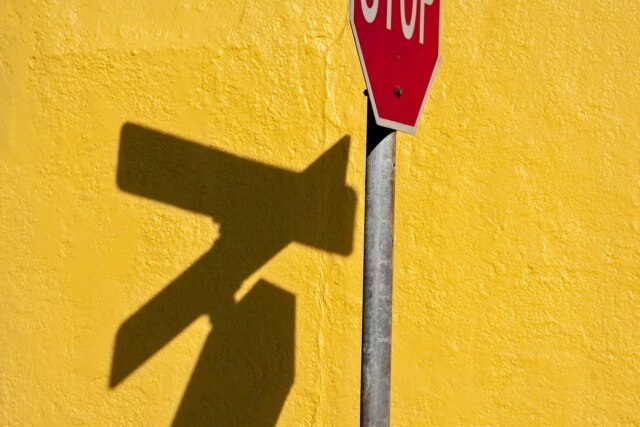stopyellowgettyimages-851045334.jpg
