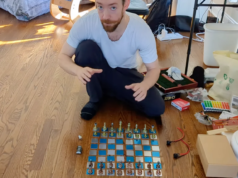 Taser Chess: Não, o masoquismo não é um atalho para o estrelato no xadrez