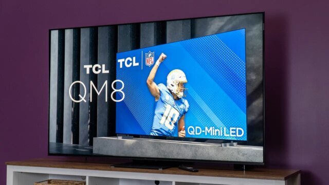 tcl-qm8-65in-02.jpg