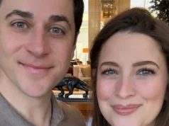 NOTÍCIAS DA SEMANA: David Henrie e sua esposa Maria Cahill esperando o bebê nº 4
