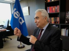 A Europa ainda tem “talvez 6 semanas de combustível de aviação”, diz chefe da agência de energia à AP