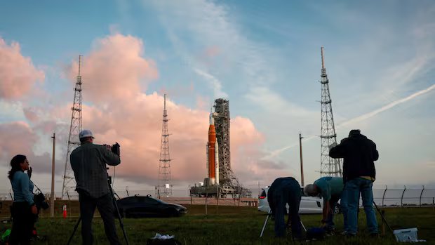 Ártemis II | NASA pretende lançar missão lunar tripulada esta noite