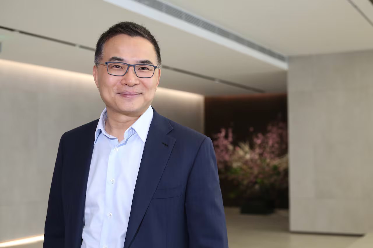 Do deserto de Gobi ao norte do Canadá: este visionário chinês aposta na IA para impulsionar o futuro deste país