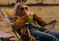 Nova filmagem de ‘Supergirl’: piratas tecnológicos e dróides-aranha fazem uma viagem difícil em um ônibus espacial interplanetário – CinemaCon