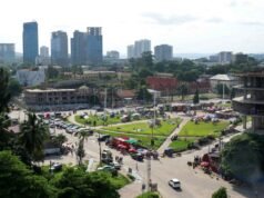 Primeiros deportados dos EUA chegam à capital do Congo, dizem fontes