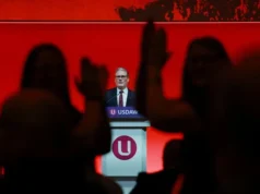 Starmer presidirá reunião ministerial focada no impacto econômico da guerra no Irã