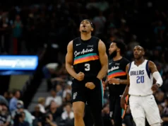 Keldon Johnson, dos Spurs, é eleito o sexto homem do ano