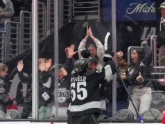 Quinton Byfield marca no OT para aumentar as esperanças dos Kings nos playoffs com uma vitória por 7-6 sobre o Maple Leafs