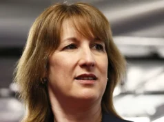 O endividamento anual do governo cai inesperadamente para o nível mais baixo em três anos