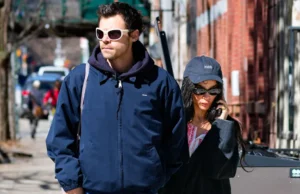 CASO VOCÊ PERDEU: Harry Styles supostamente noivo de Zoë Kravitz