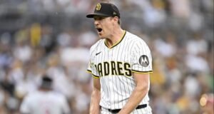 GMs rivais esperam que Nick Pivetta, dos Padres, tome uma decisão de contrato de US$ 32 milhões após 2026