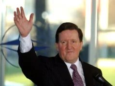 Reino Unido “em perigo” por causa da “complacência corrosiva” de Starmer na defesa, alerta ex-chefe da OTAN