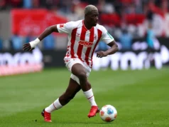 1. Ache, do FC Köln, está fora da temporada da Bundesliga