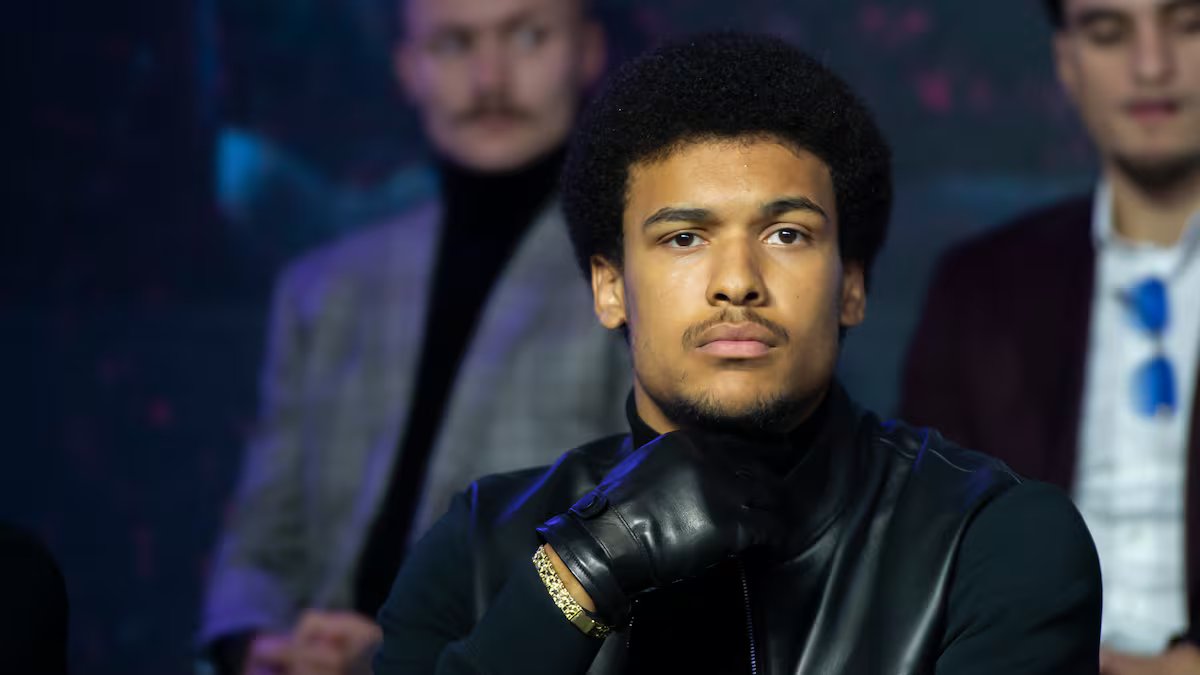 Wilkens Mathieu contra um Brésilien Coriace em Quebec