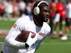 Comandantes novamente vinculados à estrela NFC WR